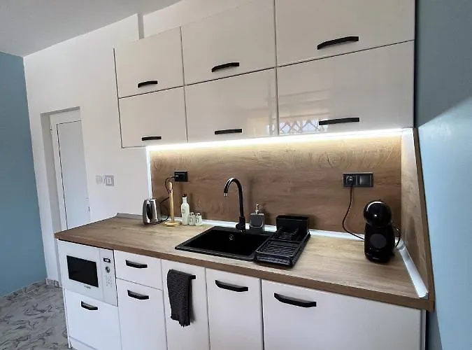 Summer Studio Sunny Beach Apartment *